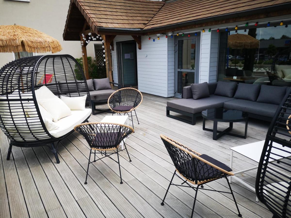 Le Konine - Hotel & Bar & Restaurant Montceau-les-Mines Esterno foto