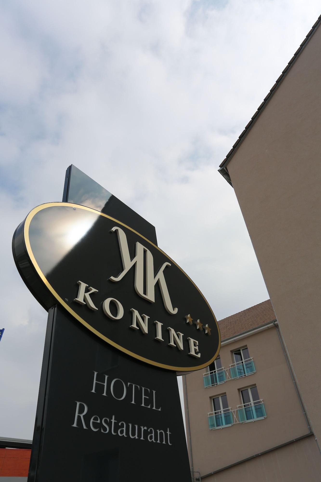 Le Konine - Hotel & Bar & Restaurant Montceau-les-Mines Esterno foto